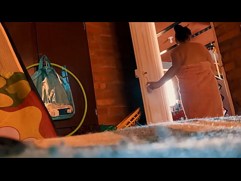❤️ Min onkel følger mig ind i brusebadet, han knepper mig, mens jeg tager et brusebad. ️ Porn video at da.myastro.top ❌