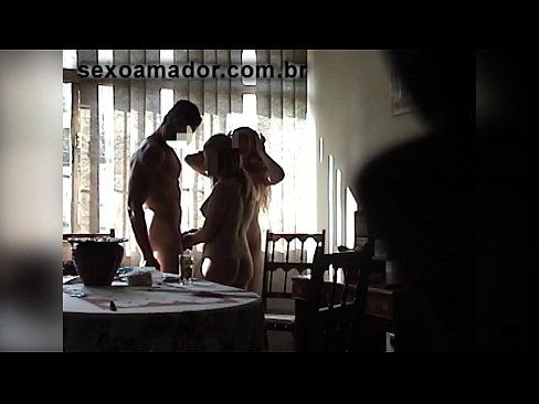 ❤️ Sexveninder inviterer en kæmpe mand og en trekant med ham ️ Porn video at da.myastro.top ❌