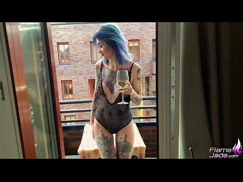 ❤️ Kæmpe pige suger med en sut og knepper lidenskabeligt under åben himmel ️ Porn video at da.myastro.top ❌